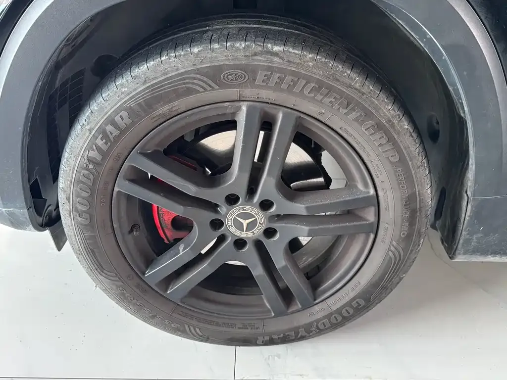 Mercedes-Benz GLB 2023 из CN, фото 2