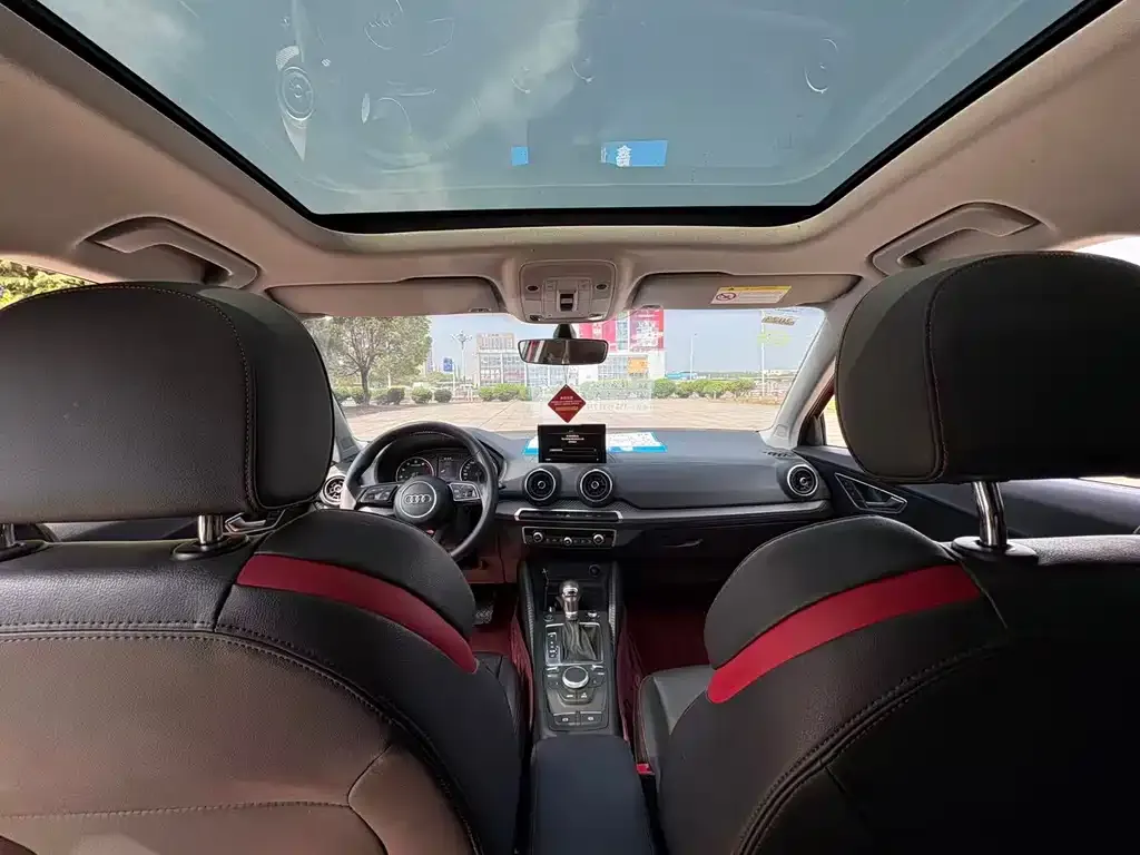 Audi Q2L 2021 из CN, фото 4