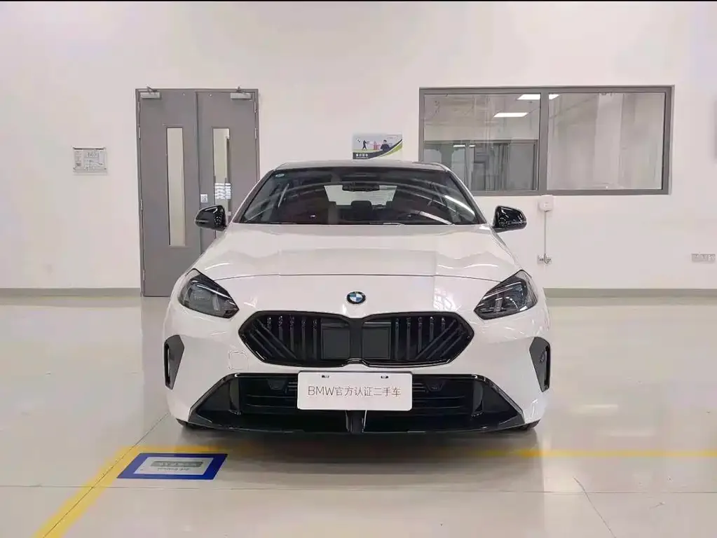 BMW 2 Series 2025 из CN, фото 3