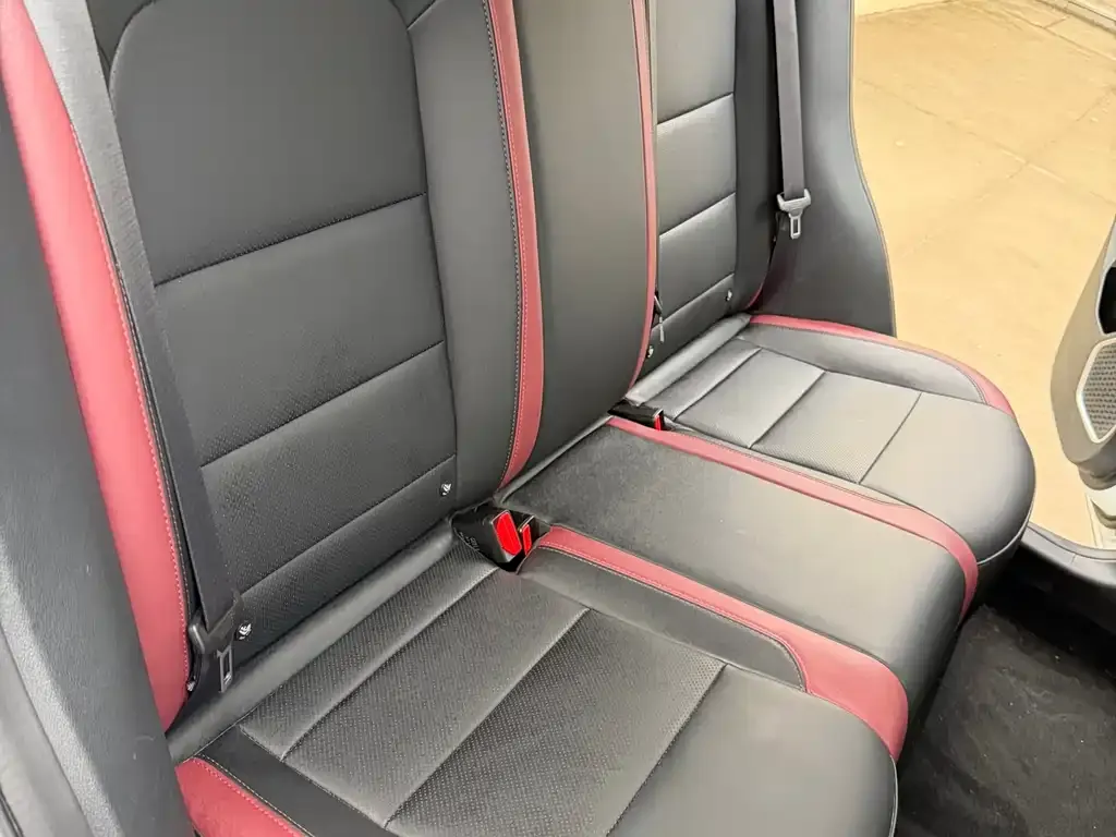Geely Binyue 2023 из CN, фото 2