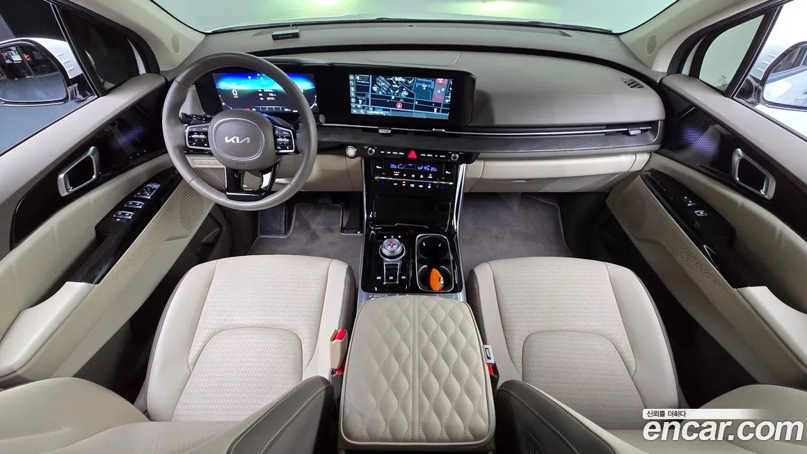 Kia Carnival — фото 10