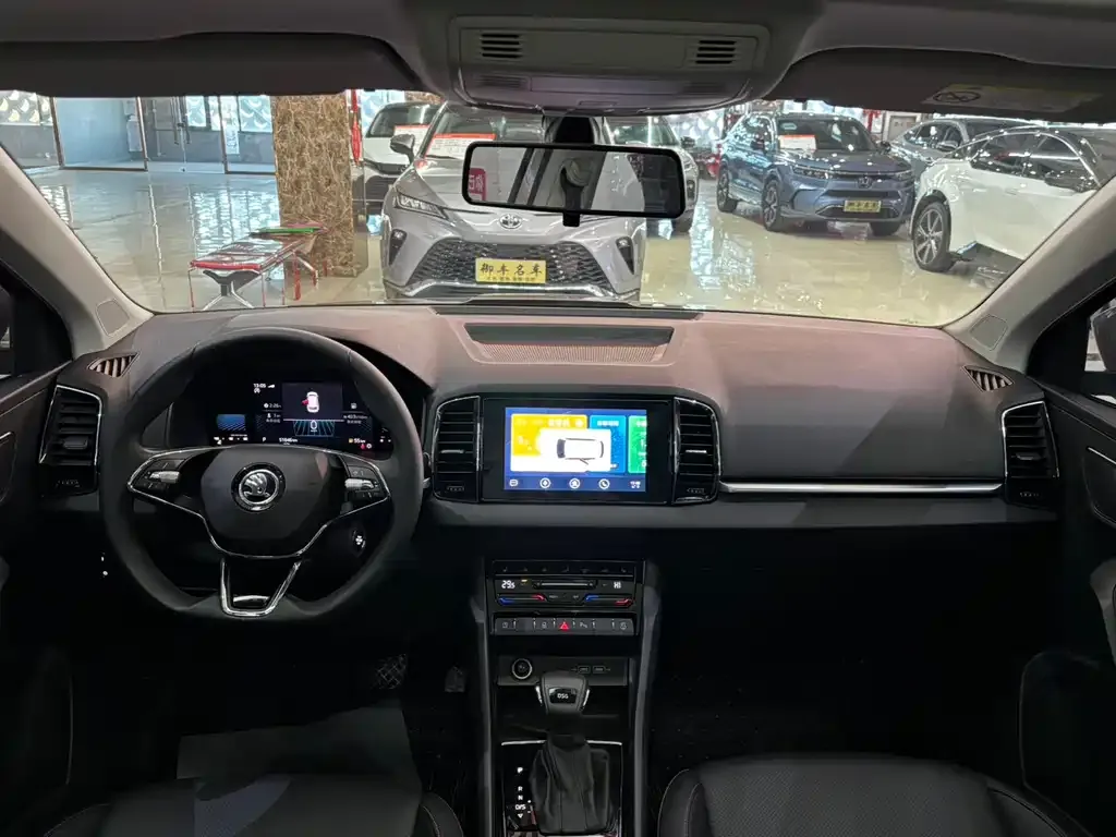 Skoda Karoq 2023 из CN, фото 4