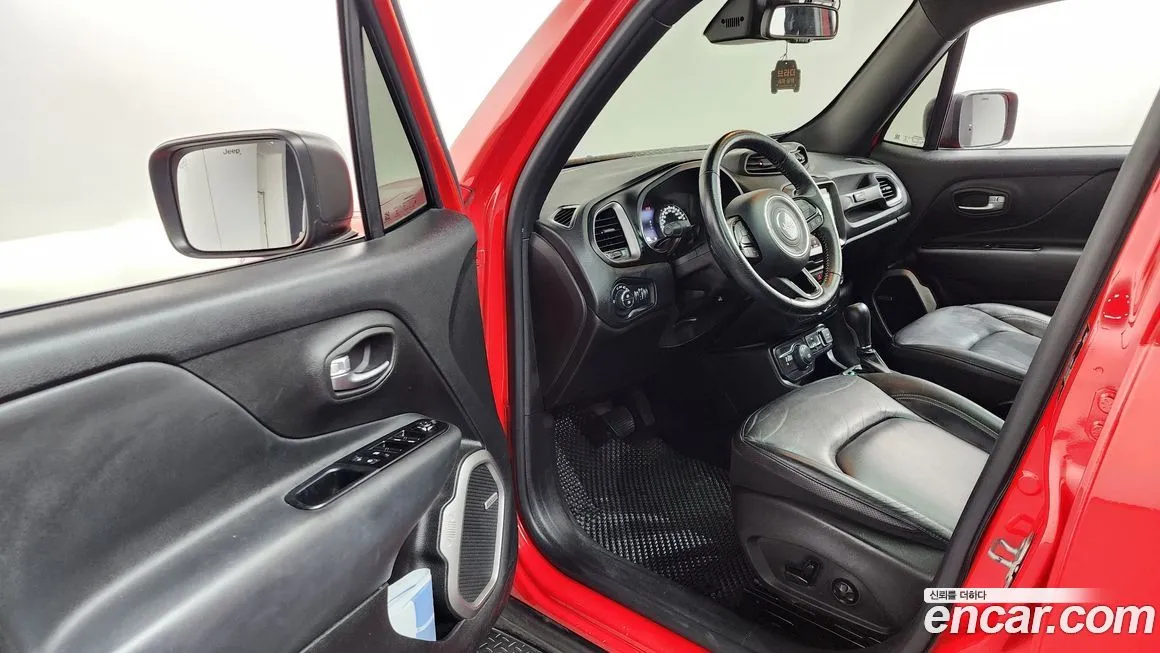 Jeep Renegade 2021 из KR, фото 9