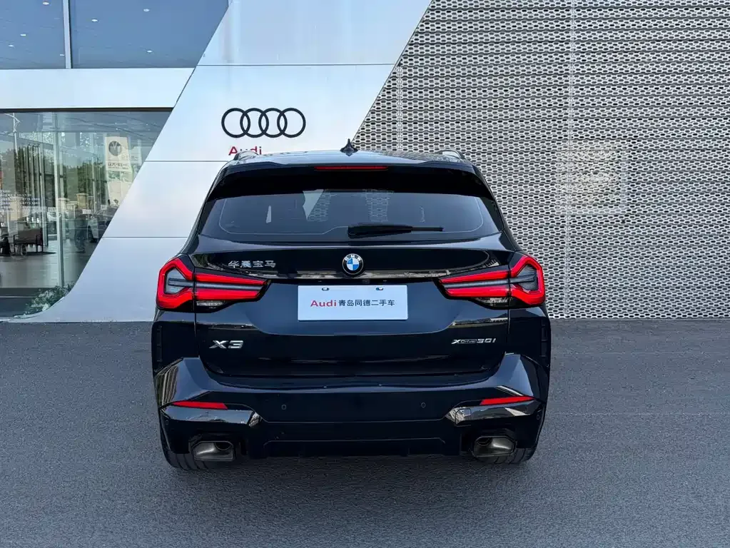 BMW X3 — фото 9