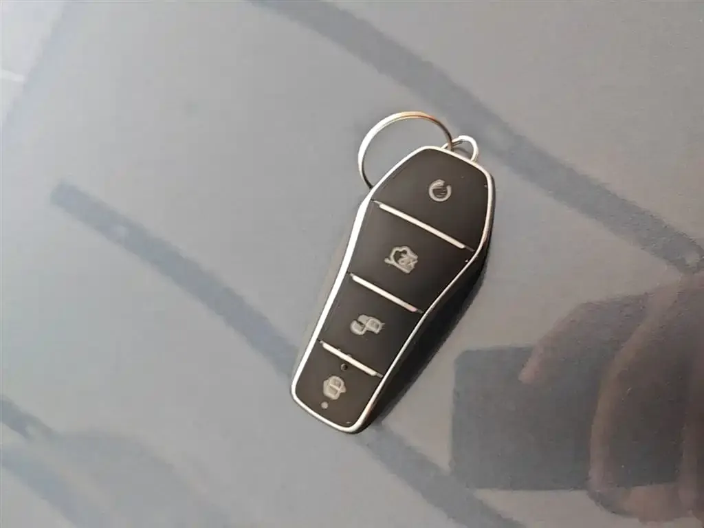 BYD Seal 05 DM-i — фото 2
