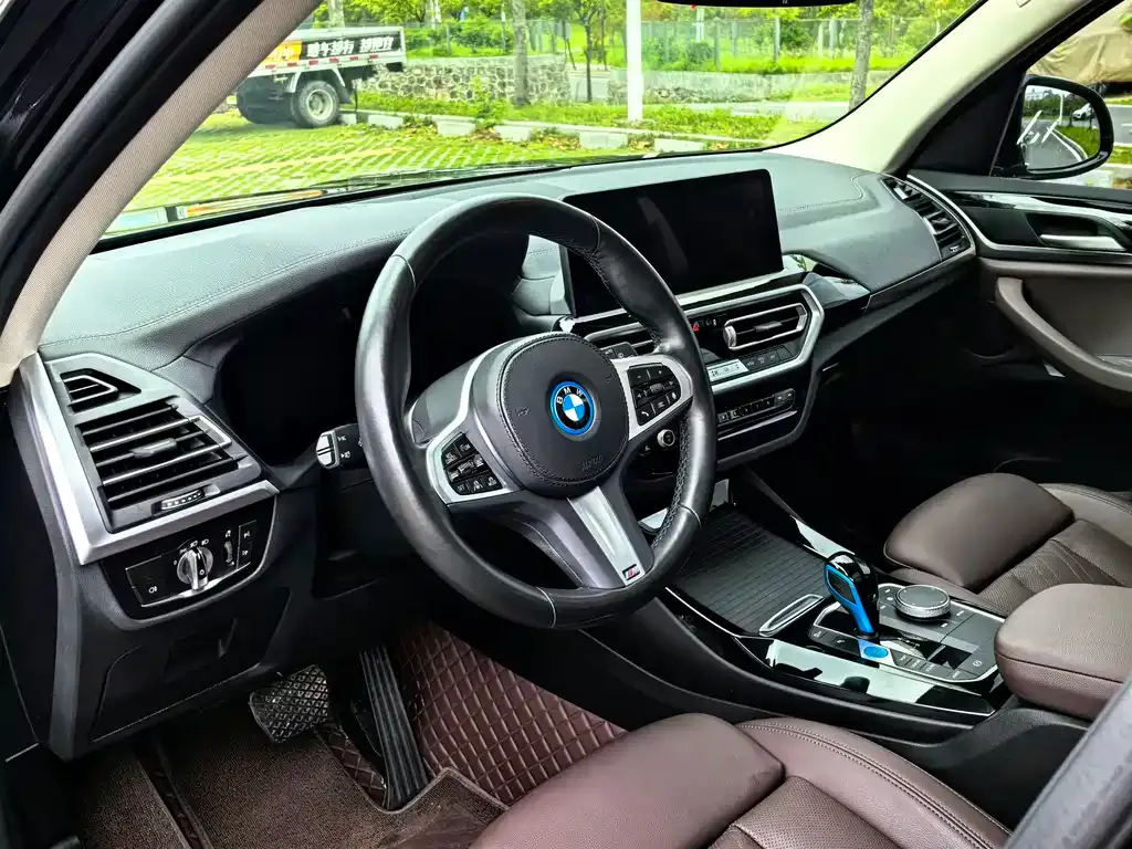 BMW iX3 2022 из CN, фото 3
