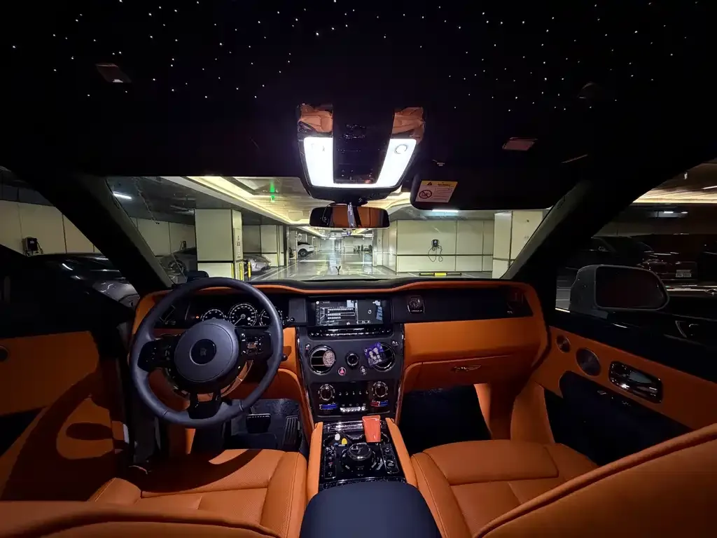 Rolls-Royce Cullinan 2023 из CN, фото 5
