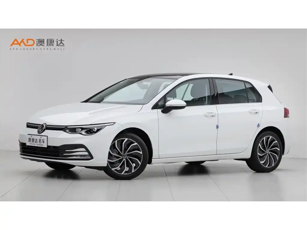 Volkswagen Golf 2024 из CN, фото 1