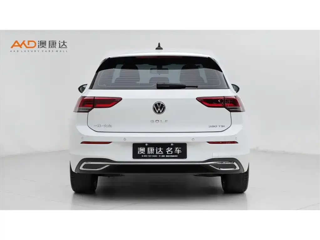 Volkswagen Golf 2024 из CN, фото 8
