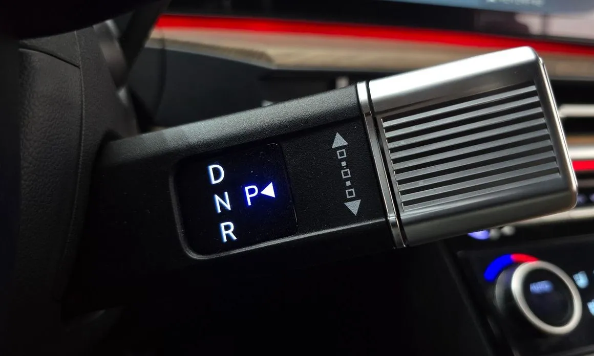 Hyundai Santafe — фото 4