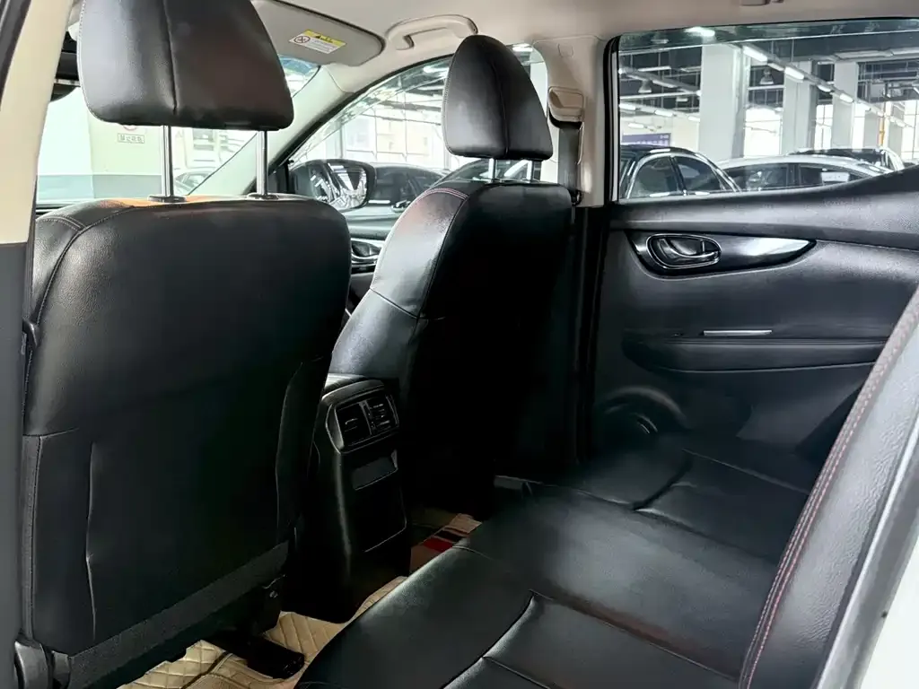 Nissan Qashqai 2024 из CN, фото 2