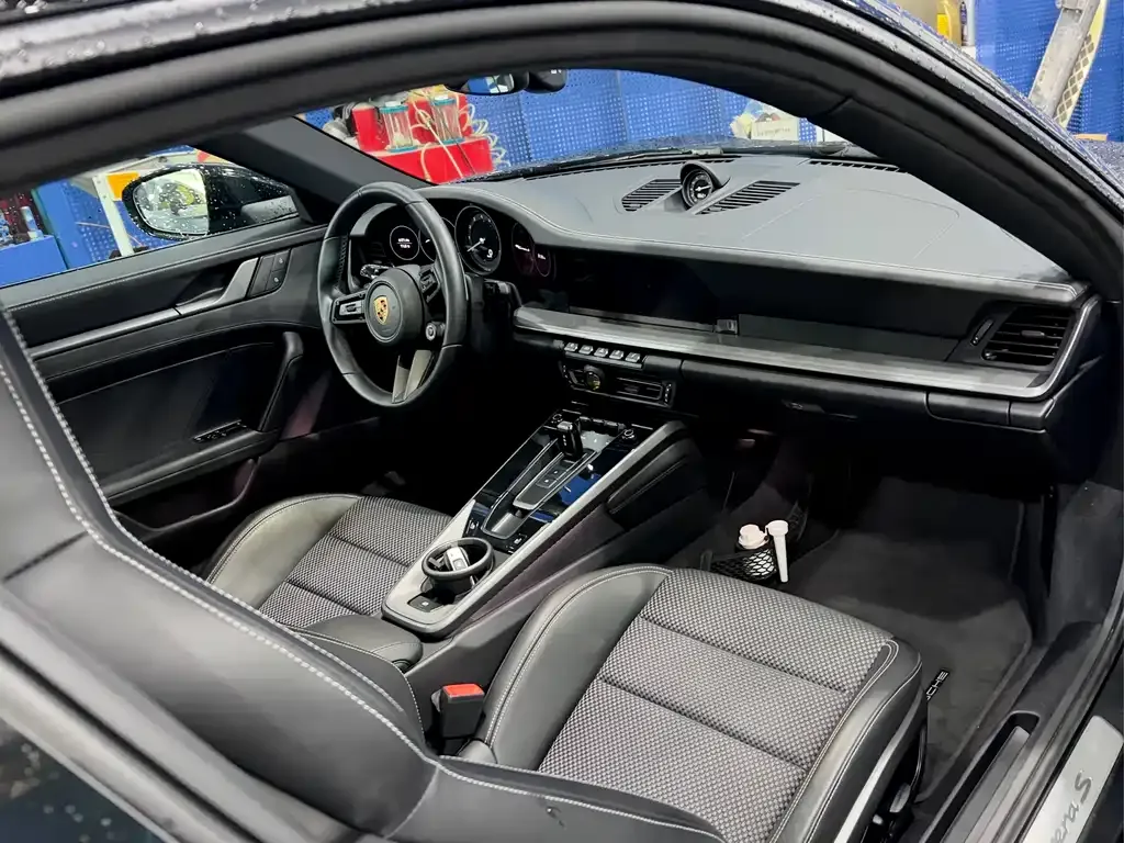 Porsche 911 2022 из CN, фото 3