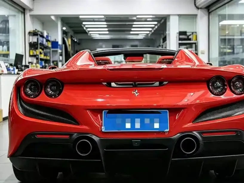 Ferrari F8 — фото 2
