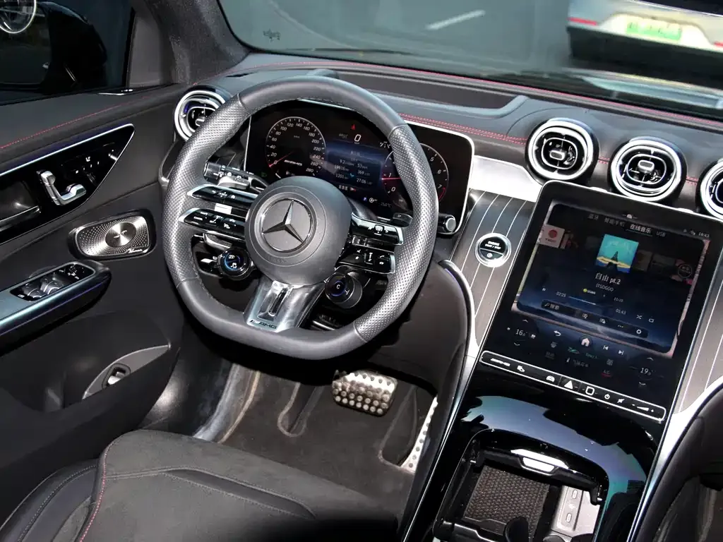 Mercedes-Benz GLC AMG 2025 из CN, фото 10