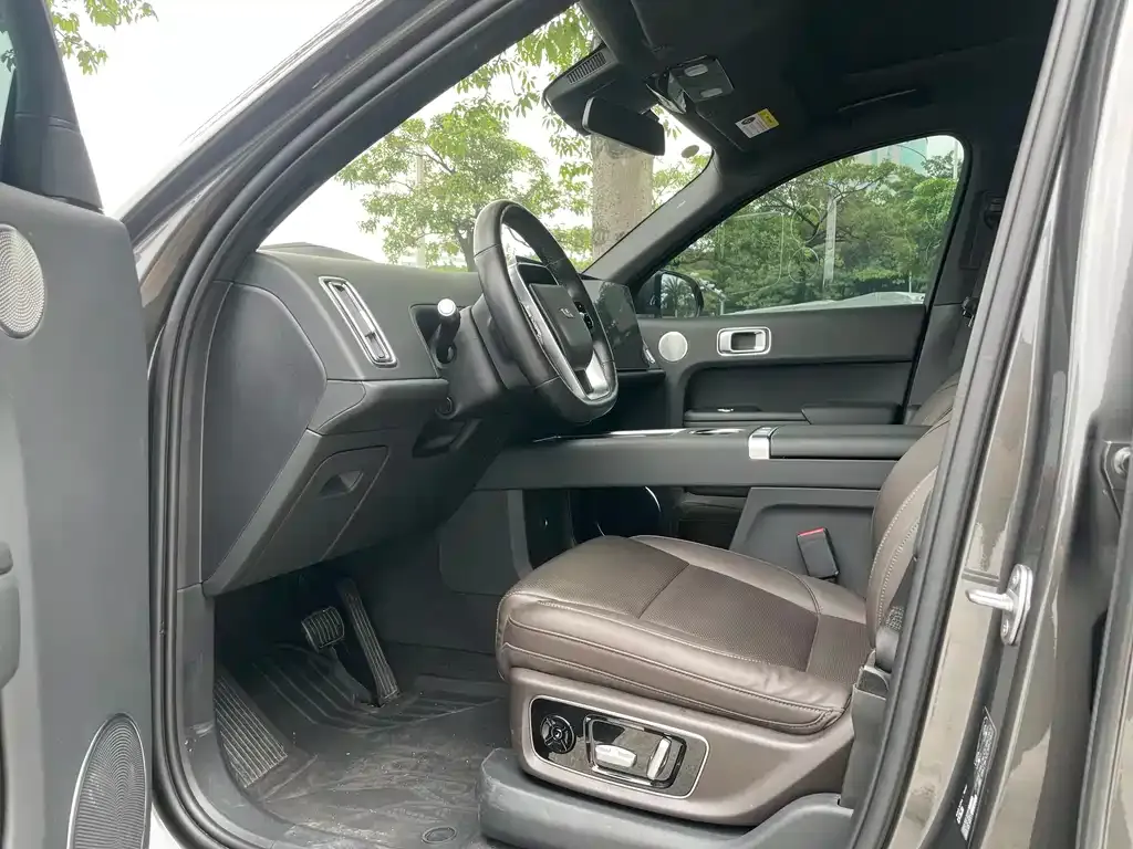 Li Auto L8 2023 из CN, фото 5