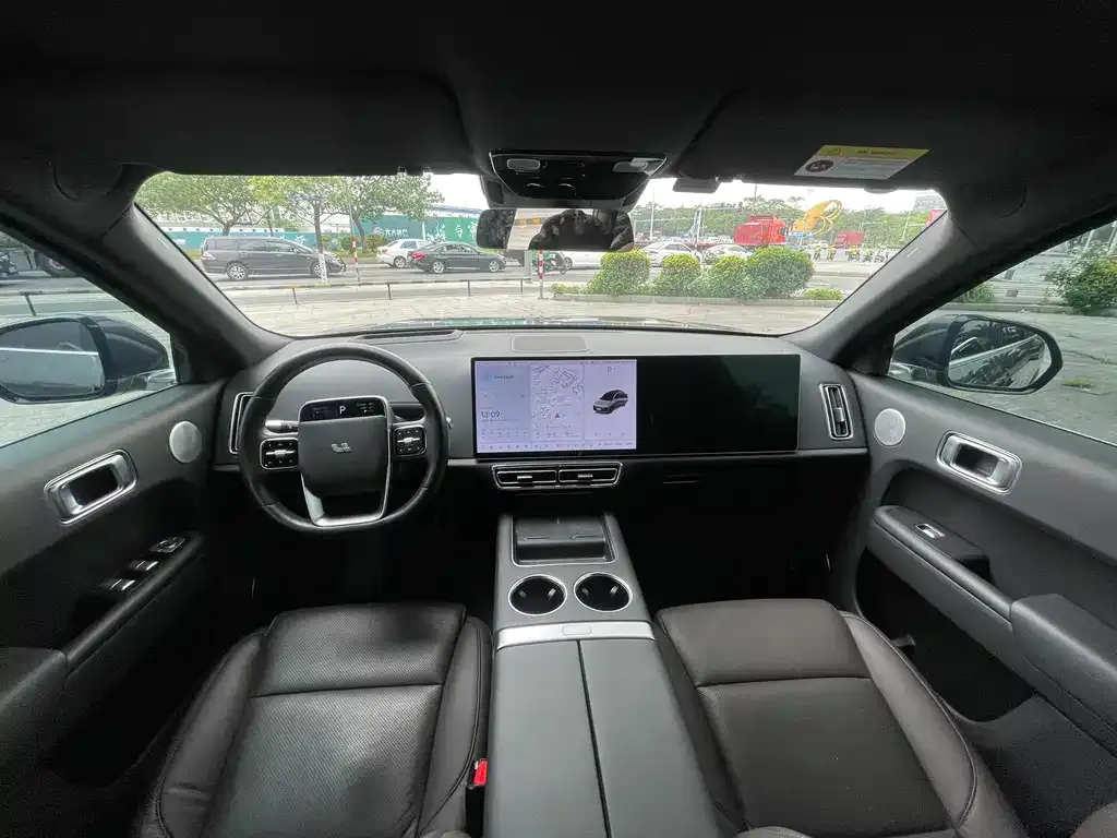 Li Auto L8 2023 из CN, фото 4