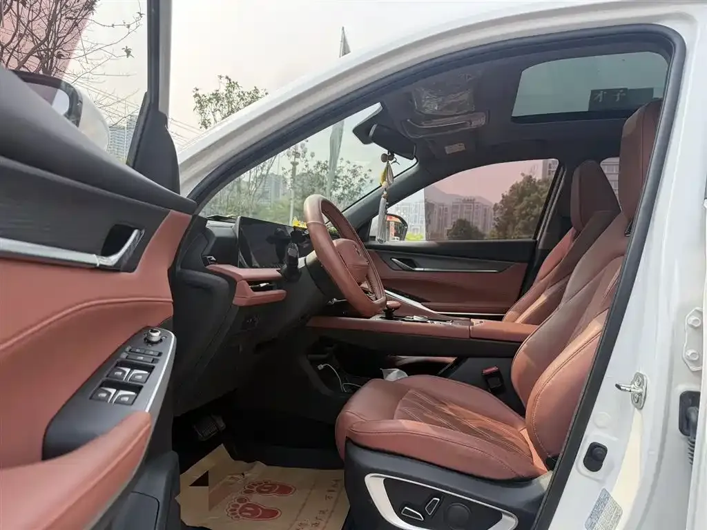 Changan CS75PLUS 2024 из CN, фото 8