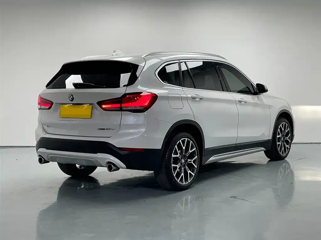 BMW X1 2022 из CN, фото 4