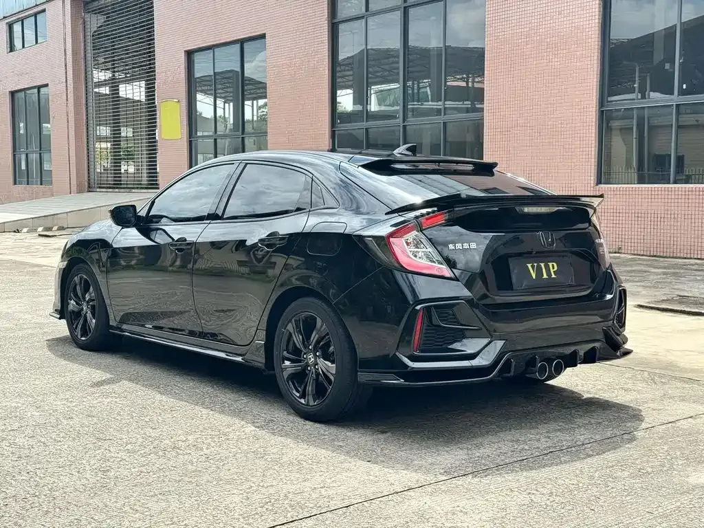 Honda Civic — фото 10