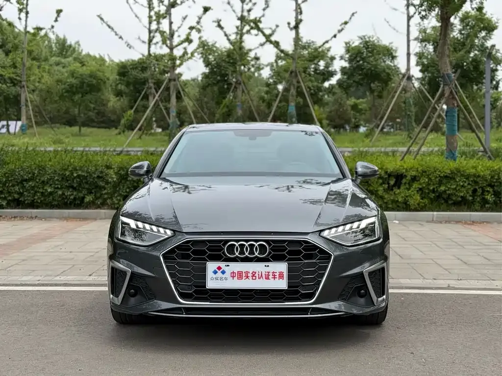 Audi A4L 2021 из CN, фото 6