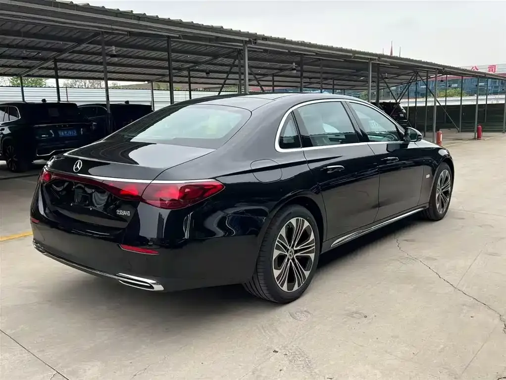 Mercedes-Benz E-Class 2026 из CN, фото 7