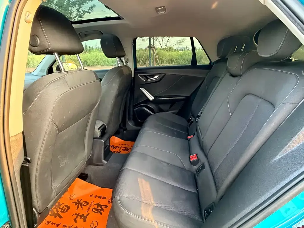 Audi Q2L 2021 из CN, фото 2