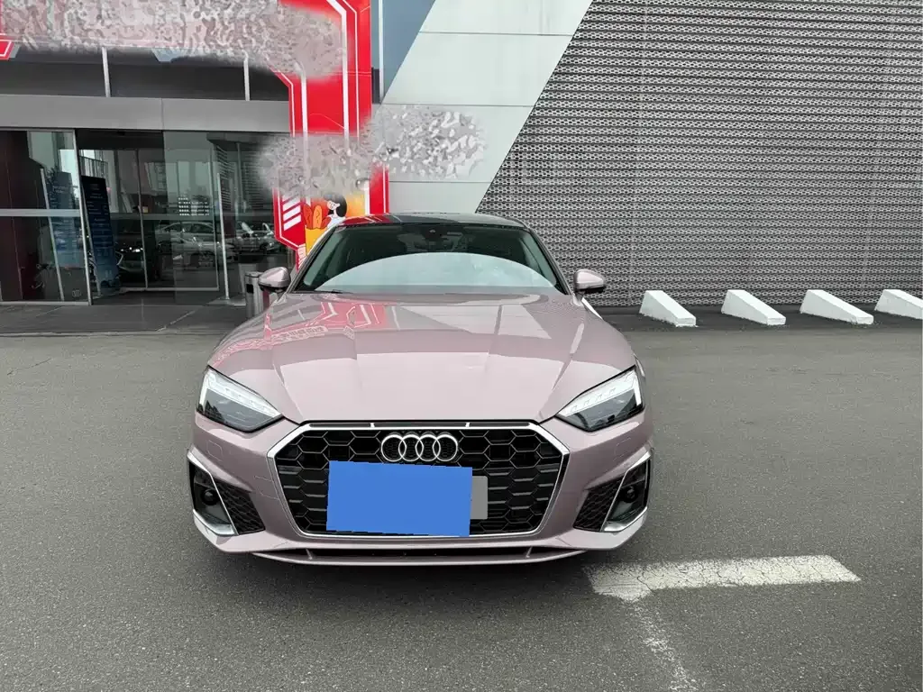 Audi A5 (Import) — фото 2