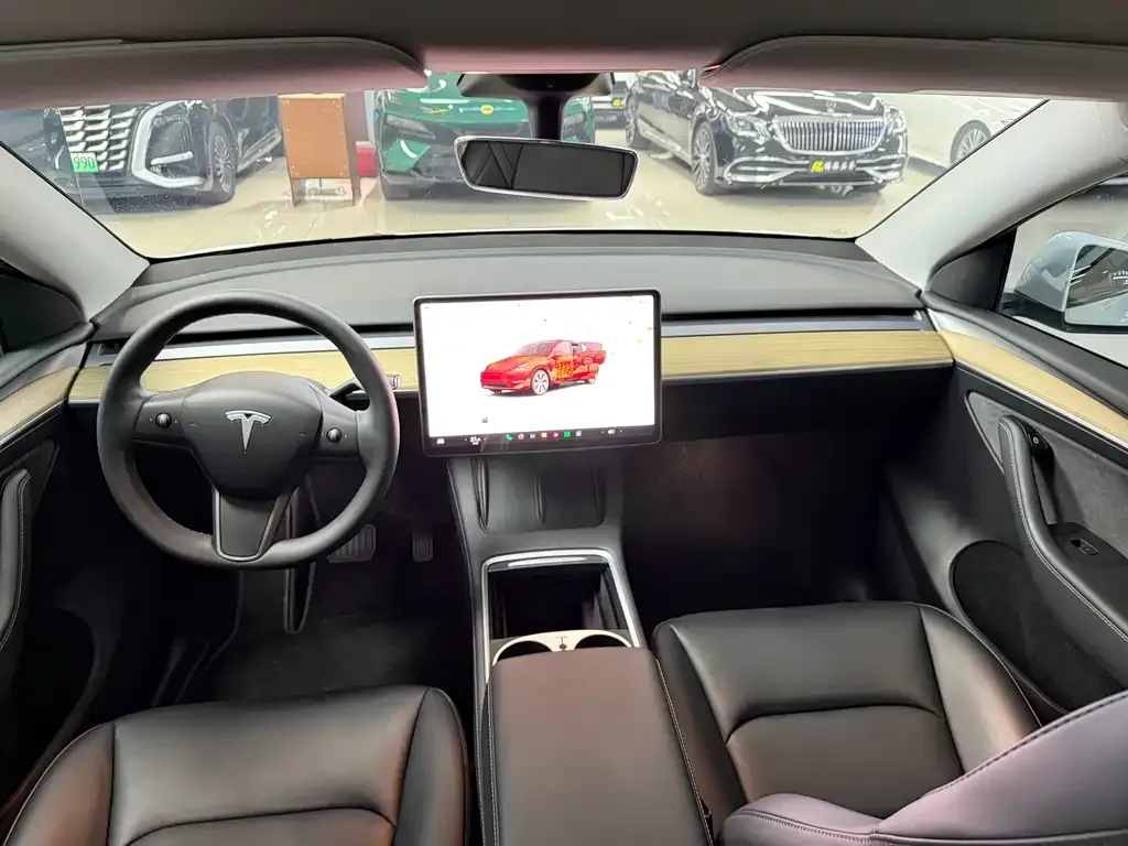 Tesla Model Y 2023 из CN, фото 4
