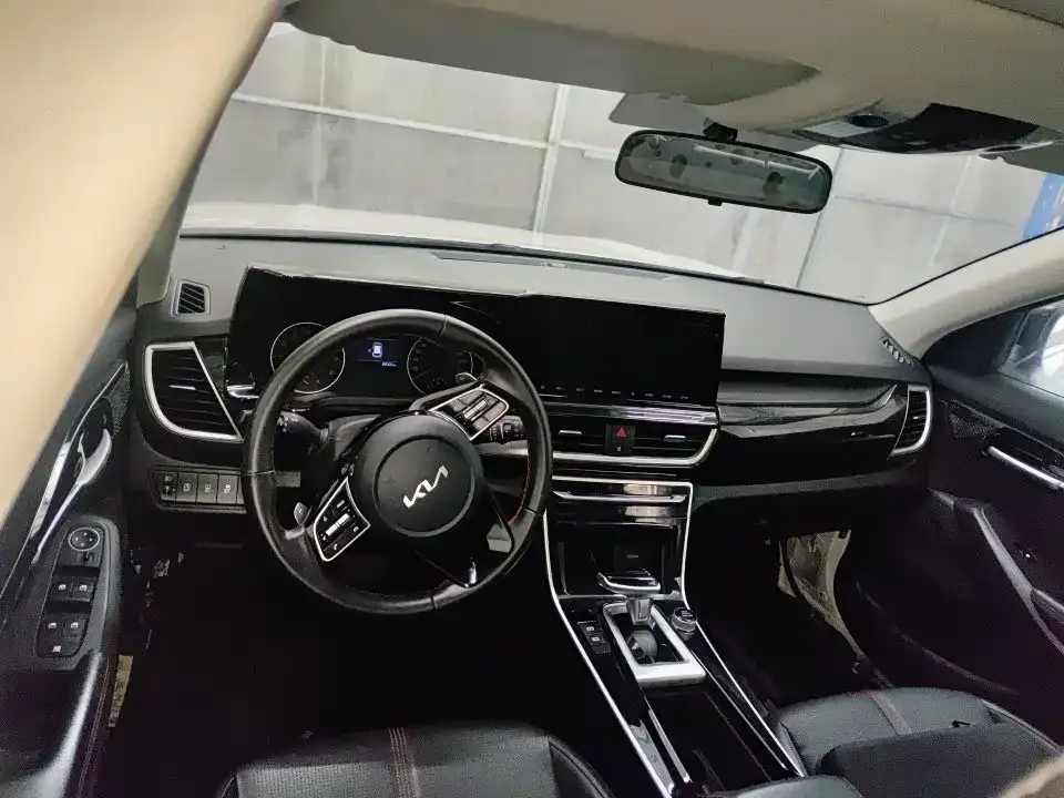 Kia KX3 2023 из CN, фото 6