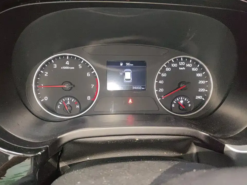 Kia KX3 2023 из CN, фото 4