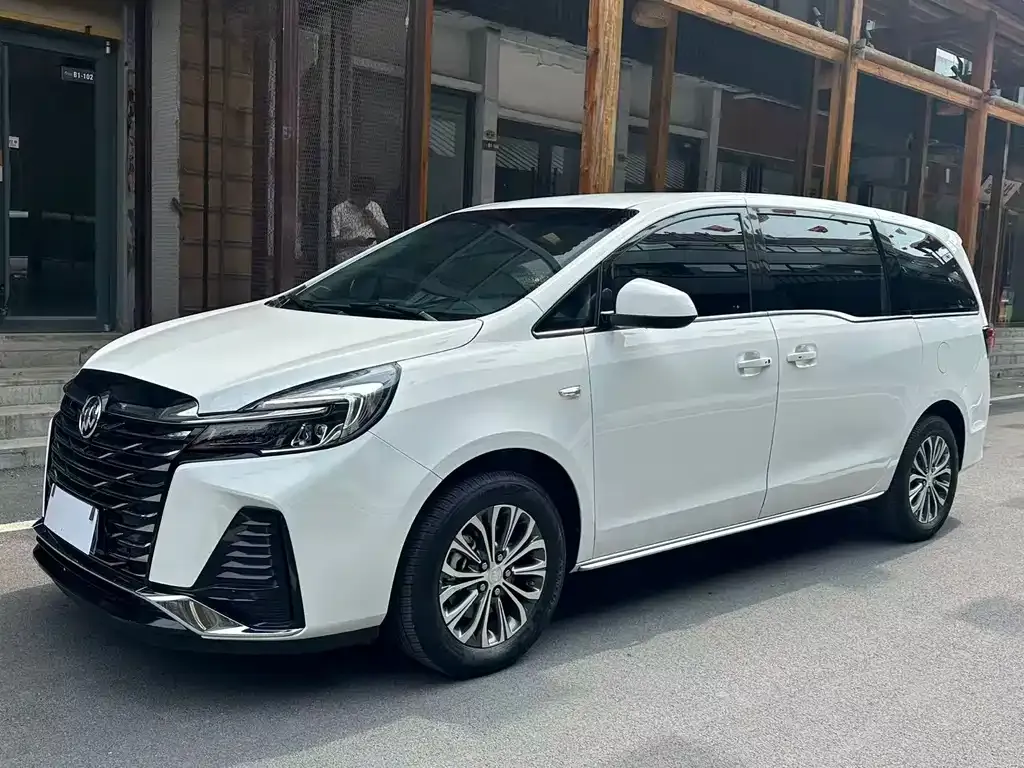 Buick GL8 2024 из CN, фото 1