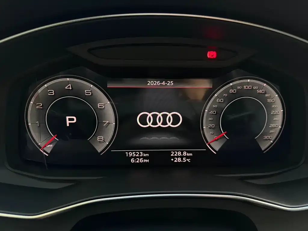 Audi A6L — фото 2