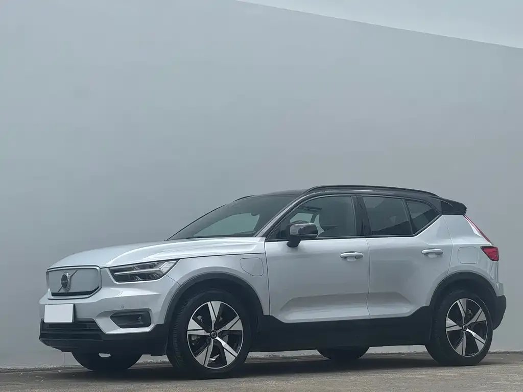 Volvo XC40 NEV