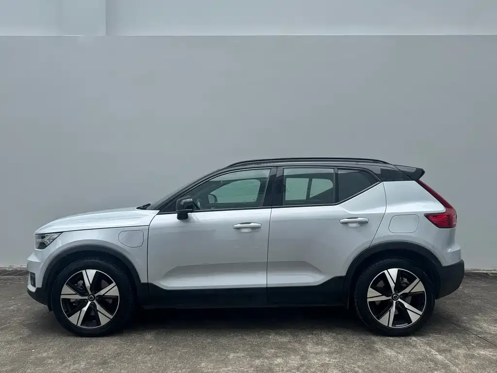 Volvo XC40 NEV 2021 из CN, фото 6