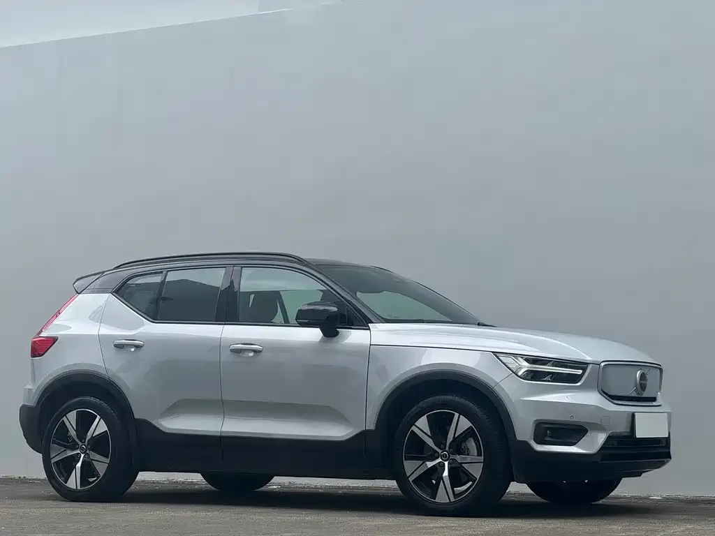 Volvo XC40 NEV 2021 из CN, фото 2
