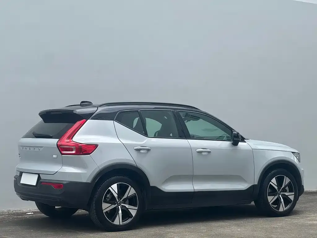 Volvo XC40 NEV 2021 из CN, фото 4