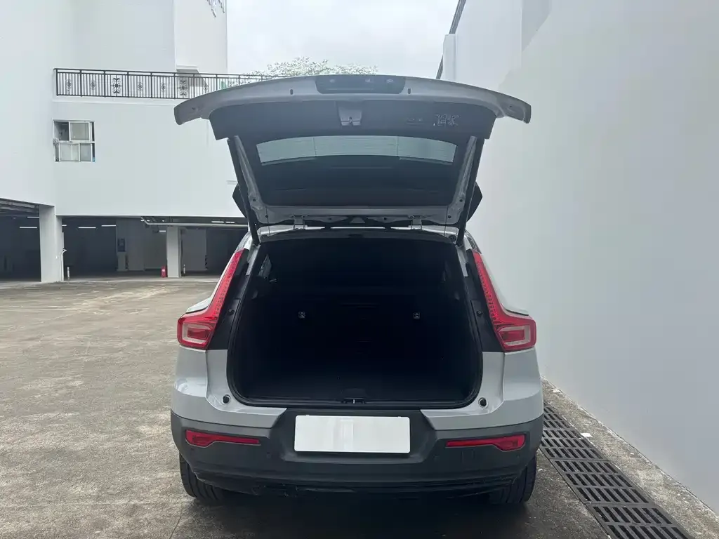 Volvo XC40 NEV 2021 из CN, фото 8