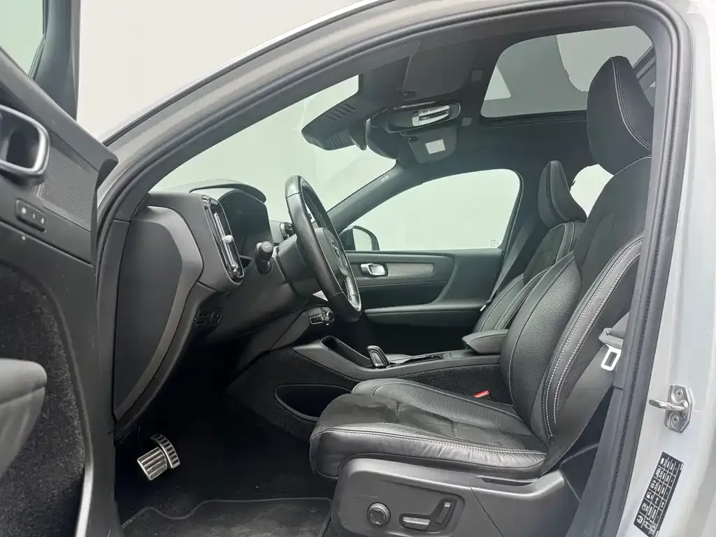 Volvo XC40 NEV 2021 из CN, фото 10