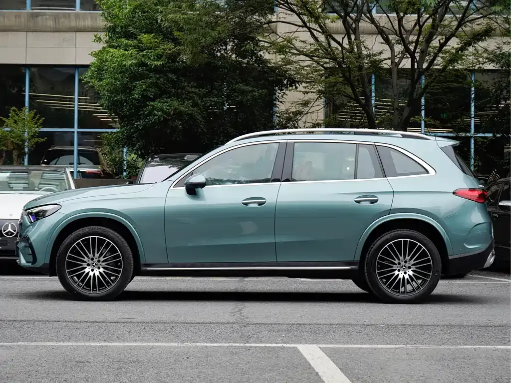 Mercedes-Benz GLC 2024 из CN, фото 5