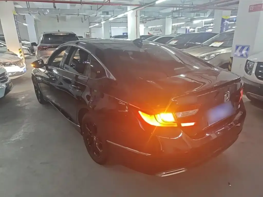 Honda Accord 2021 из CN, фото 8