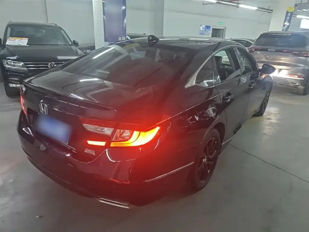 Honda Accord 2021 из CN, фото 3