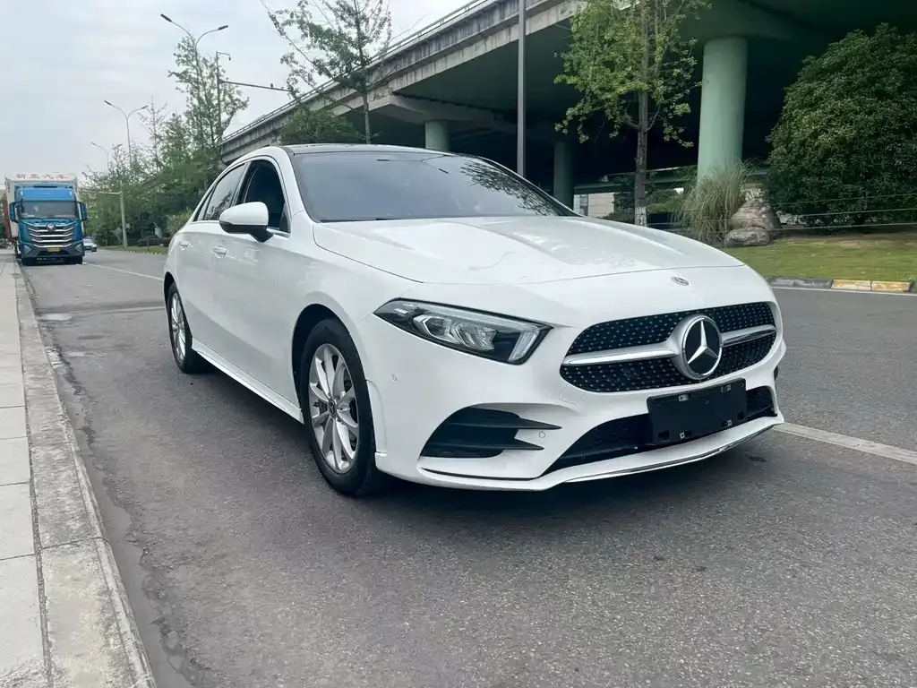 Mercedes-Benz A-Class — фото 2