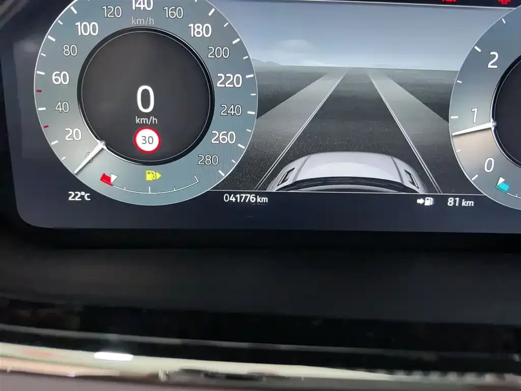 Land Rover Evoque 2024 из CN, фото 2