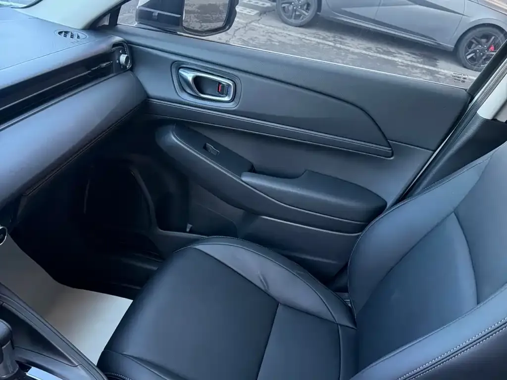 Honda Vezel 2023 из CN, фото 9