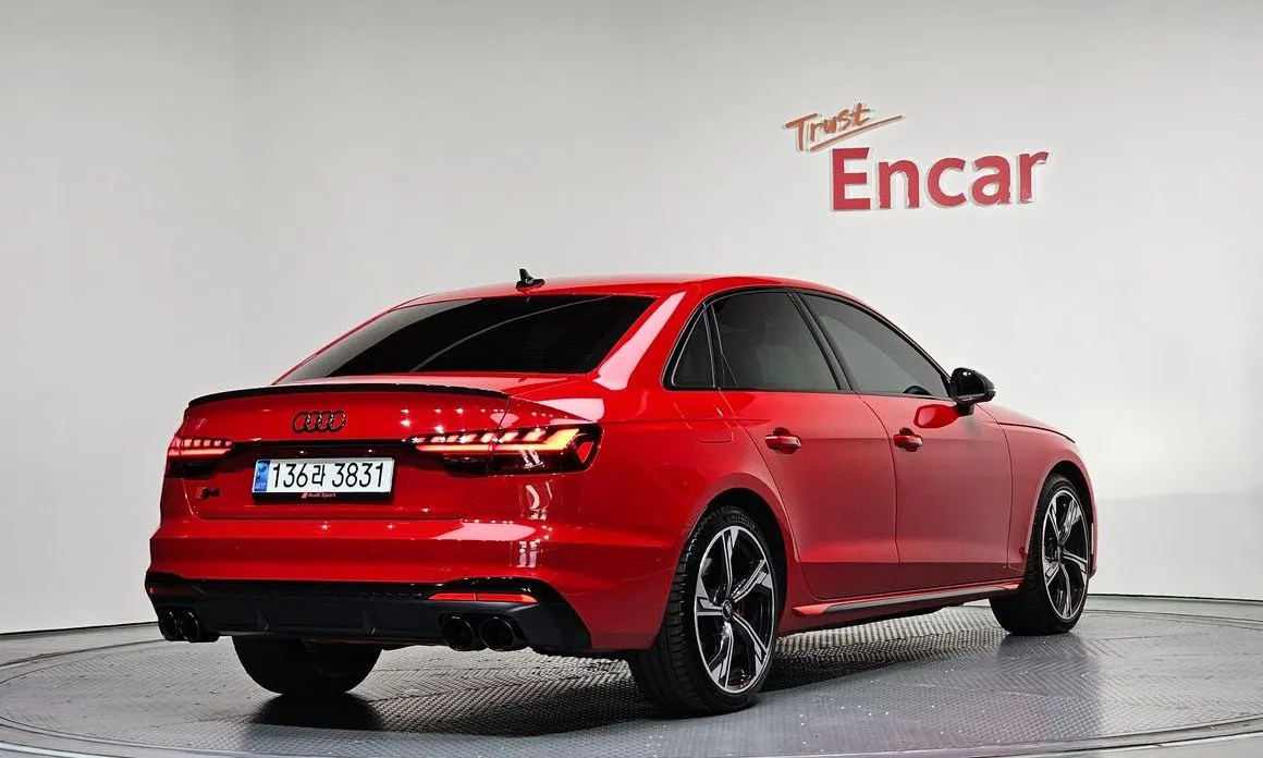 Audi S4 2023 из KR, фото 4