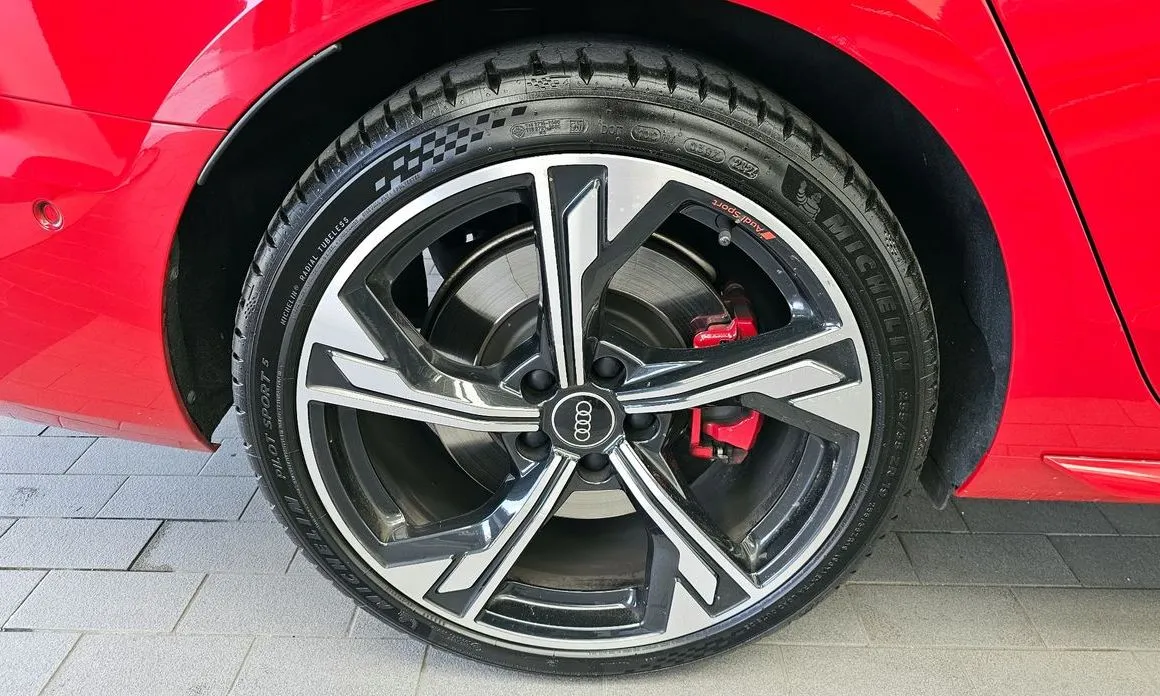 Audi S4 2023 из KR, фото 8