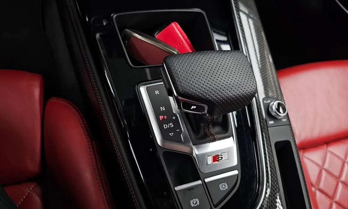 Audi S4 2023 из KR, фото 6