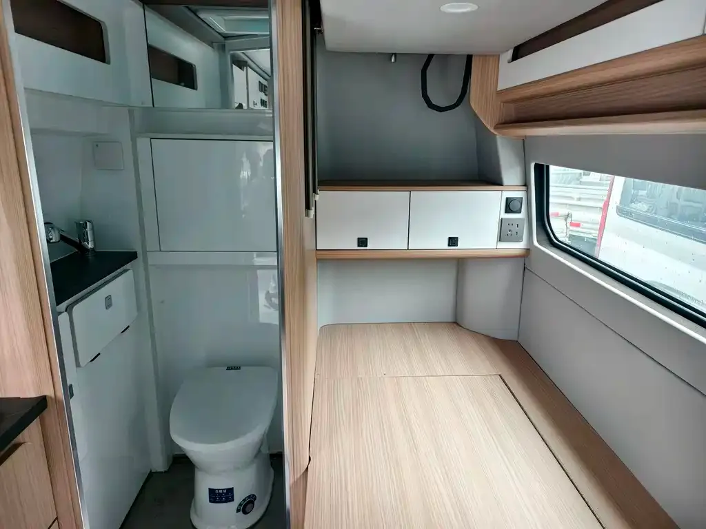 Ford Transit 2024 из CN, фото 2