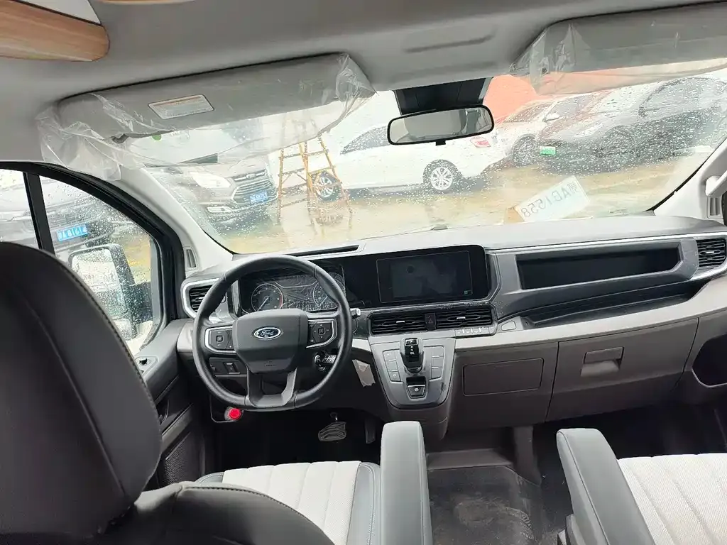 Ford Transit 2024 из CN, фото 6