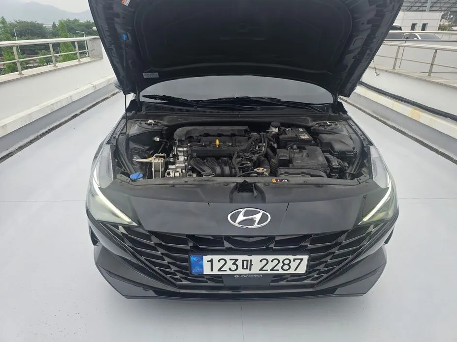 Hyundai AVANTE 2023 из KR, фото 4